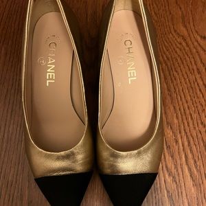Chanel gold and black block heel size 38